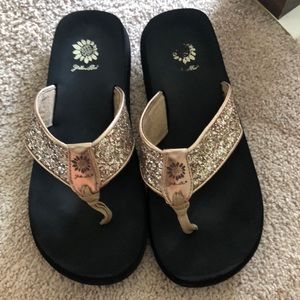 Yellow Box Rose Gold Glitter Flip Flops